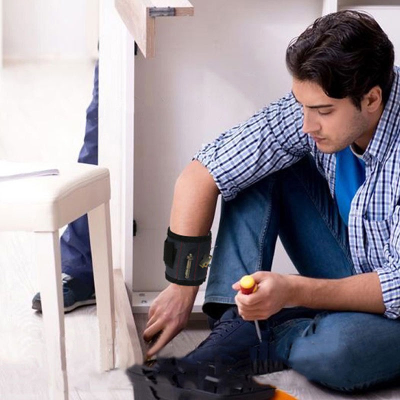 Magnetic Tool Wristband - Hold Screws While You Work